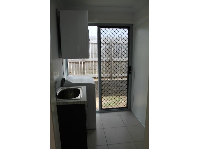 30 Daintree Boulevard, New Auckland QLD 4680