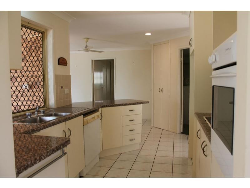 23 Lomandra Street, Boyne Island QLD 4680