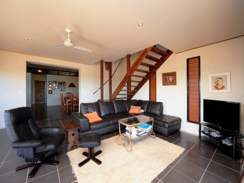 18 Sayre Crescent, Boyne Island QLD 4680