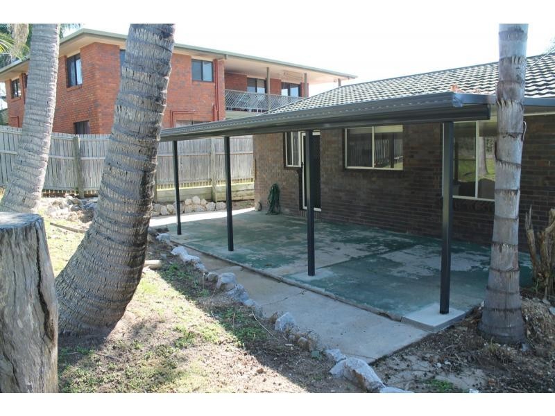 1 Davina Street, Boyne Island QLD 4680