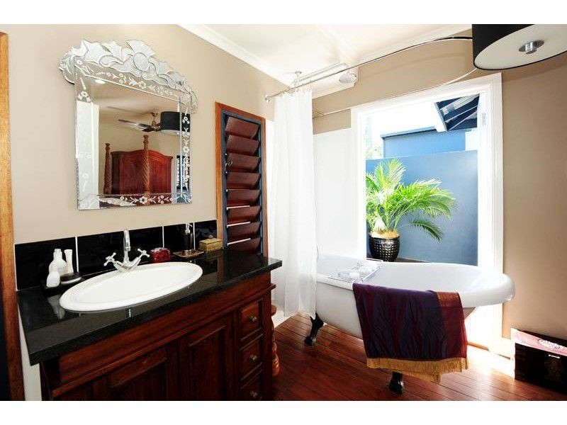 3 Island View Court, Tannum Sands QLD 4680