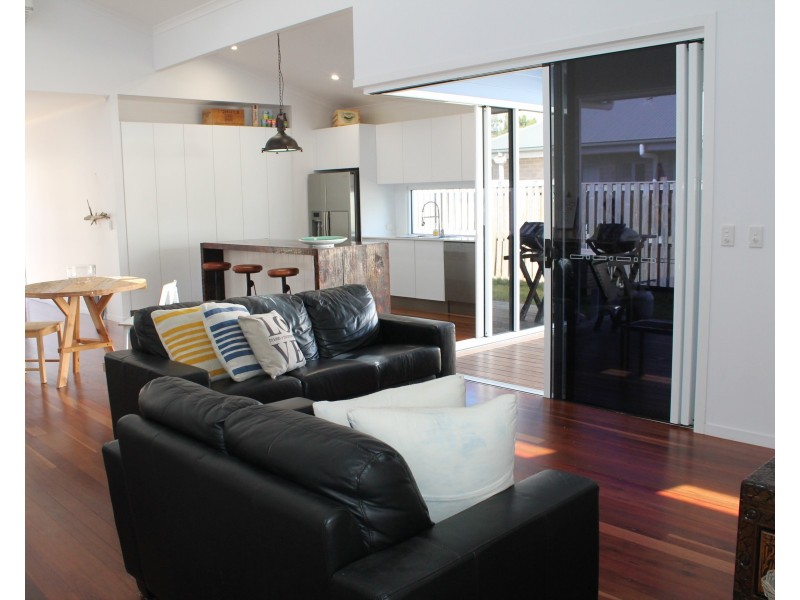 28 Tulipwood Court, Boyne Island QLD 4680