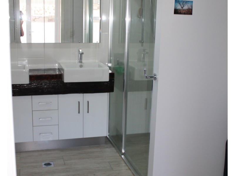 28 Tulipwood Court, Boyne Island QLD 4680