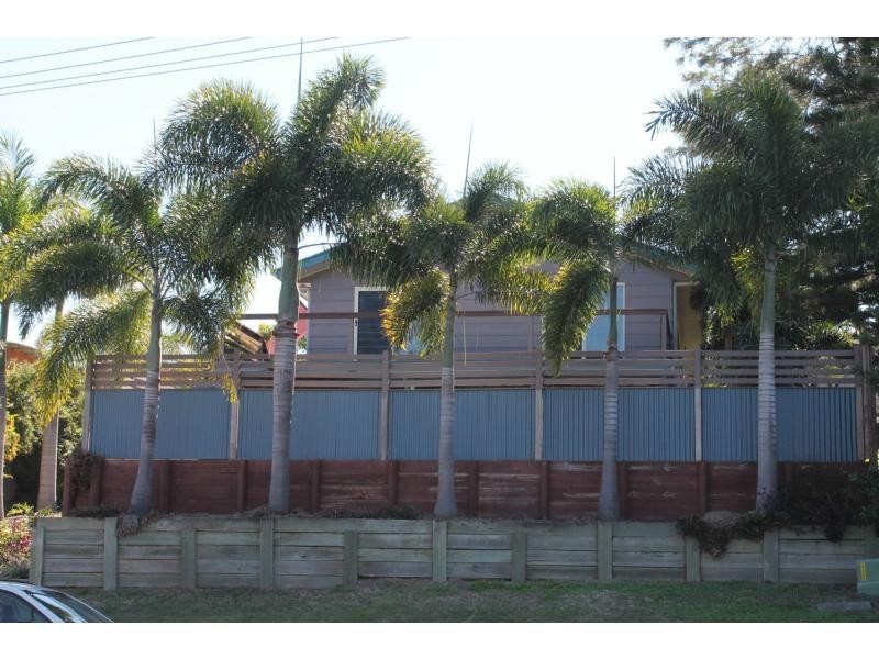 95 Malpas Street, Boyne Island QLD 4680