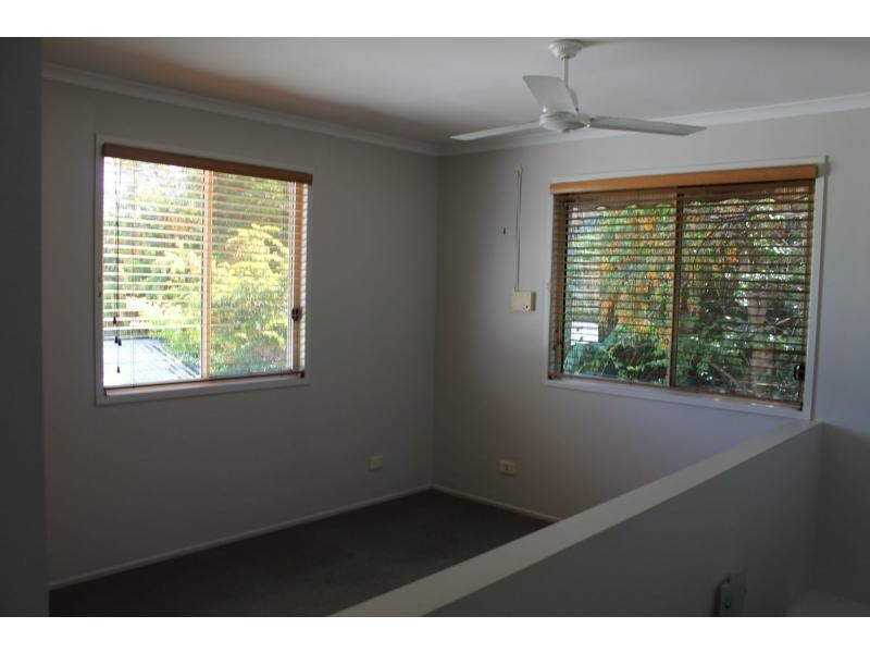 95 Malpas Street, Boyne Island QLD 4680