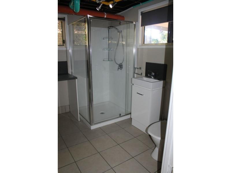 95 Malpas Street, Boyne Island QLD 4680