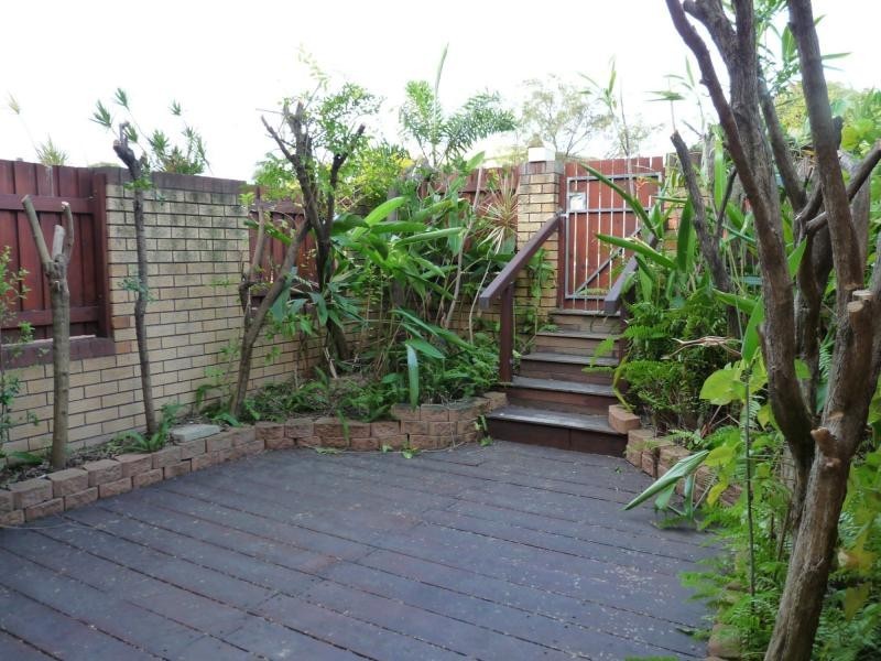 2/26 Beach Avenue, Tannum Sands QLD 4680