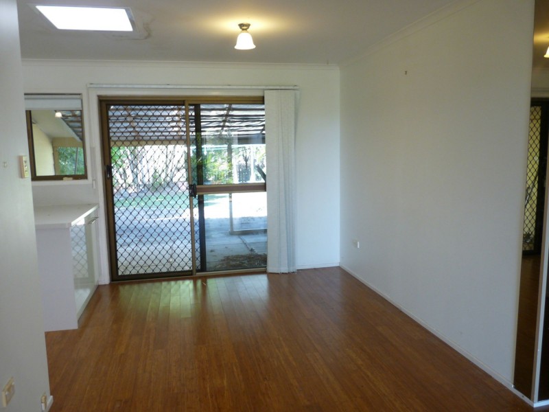 2/44 Sayre Crescent, Boyne Island QLD 4680