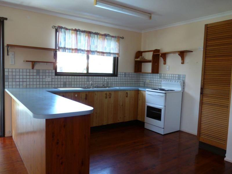 33 Alfred Street, Tannum Sands QLD 4680