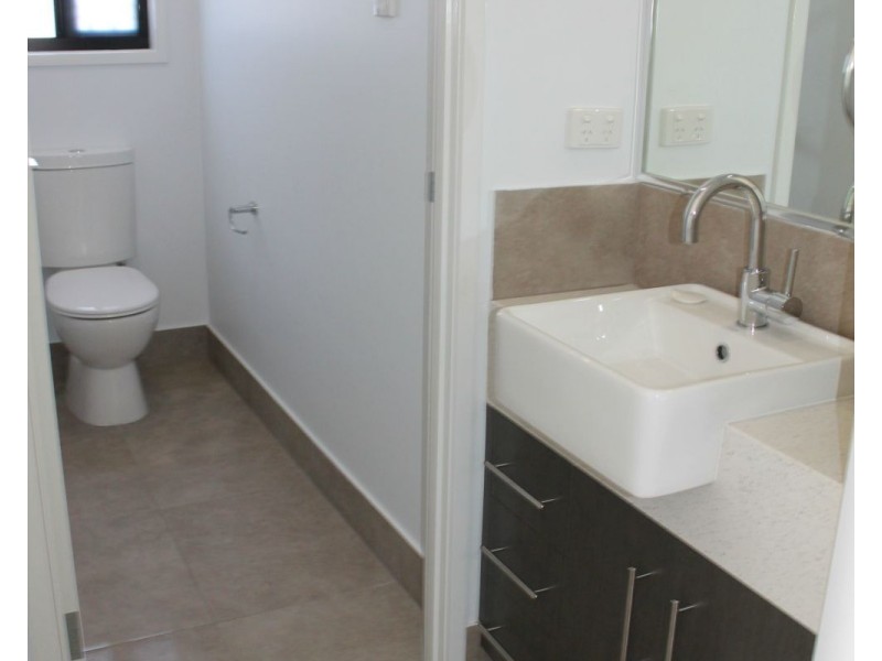 9/29-31 Ann Street, South Gladstone QLD 4680