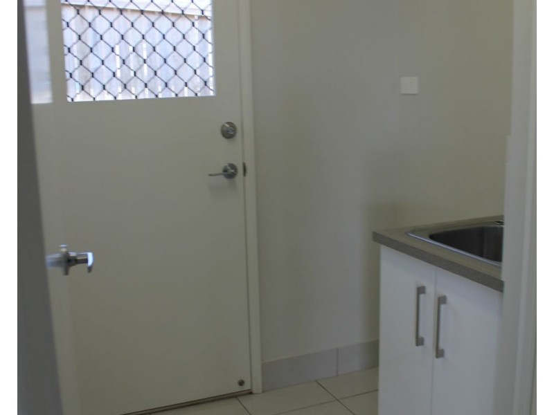 73 Daintree Avenue, New Auckland QLD 4680