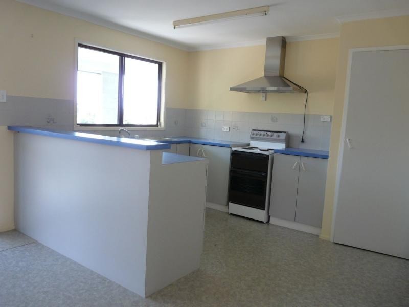 7 Kilman Court, Boyne Island QLD 4680