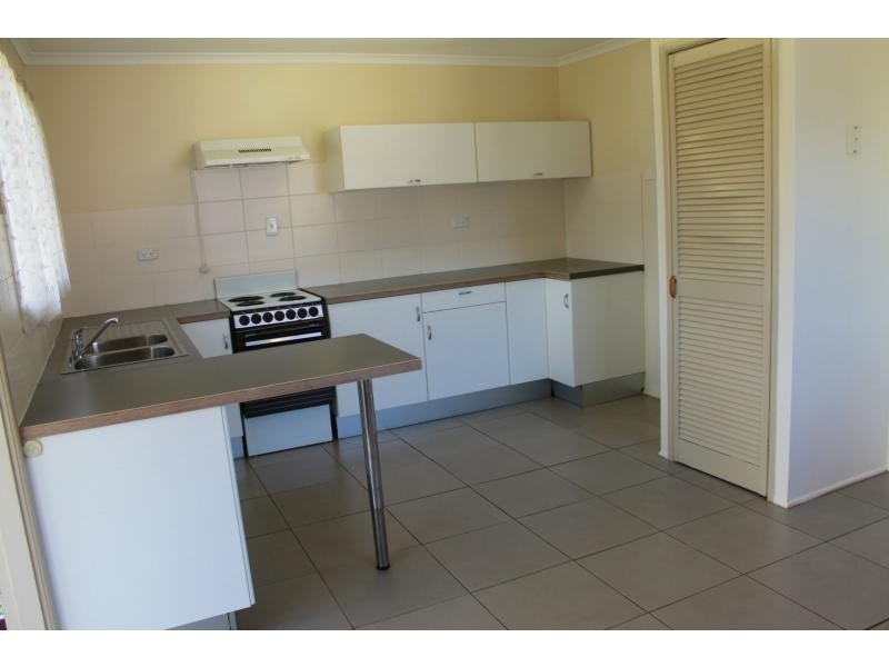 7 Harrier Avenue, New Auckland QLD 4680