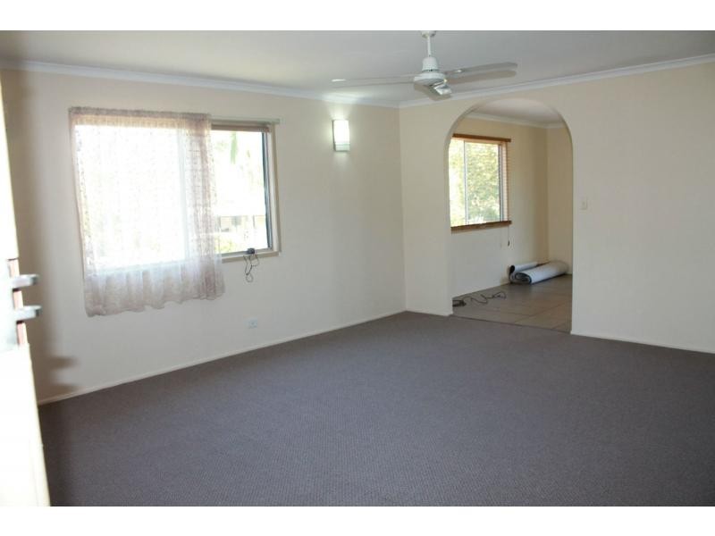 7 Harrier Avenue, New Auckland QLD 4680