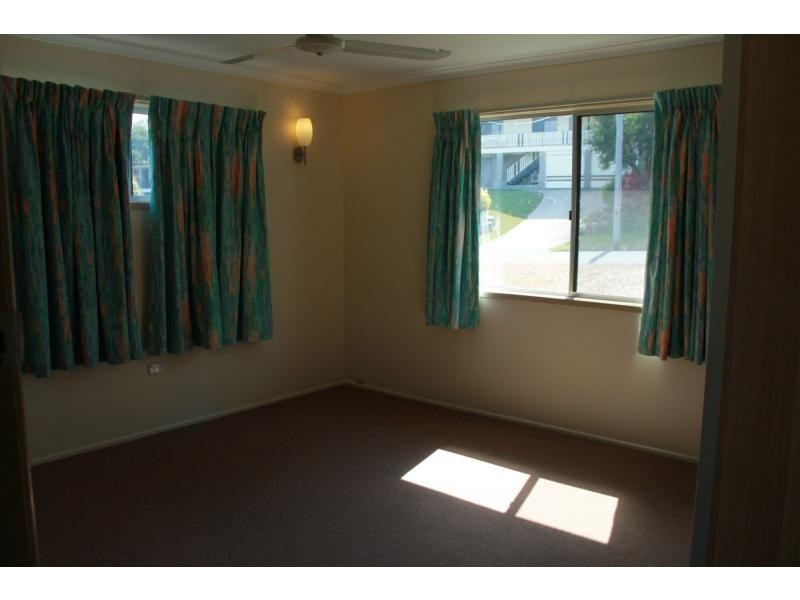 7 Harrier Avenue, New Auckland QLD 4680