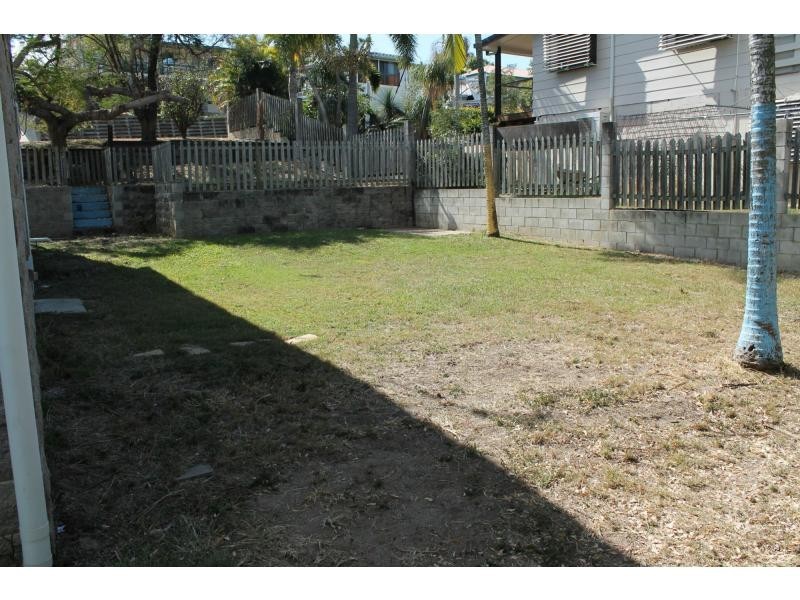 7 Harrier Avenue, New Auckland QLD 4680