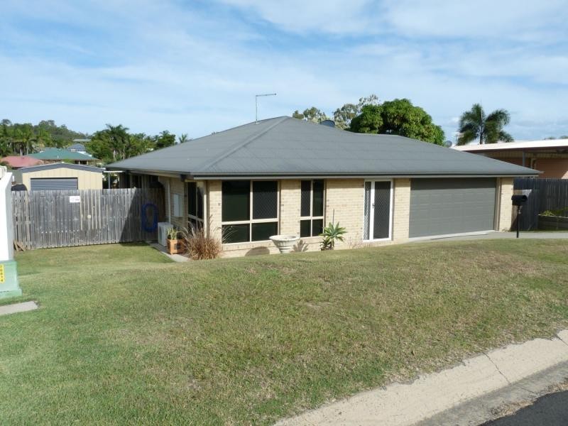 4 Douglas Street, Tannum Sands QLD 4680