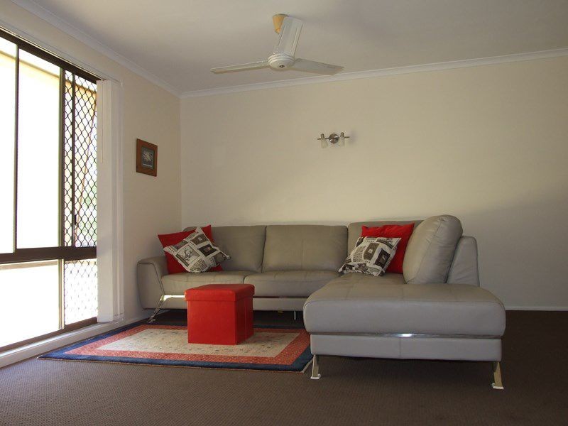 4 Hayes Avenue, Boyne Island QLD 4680