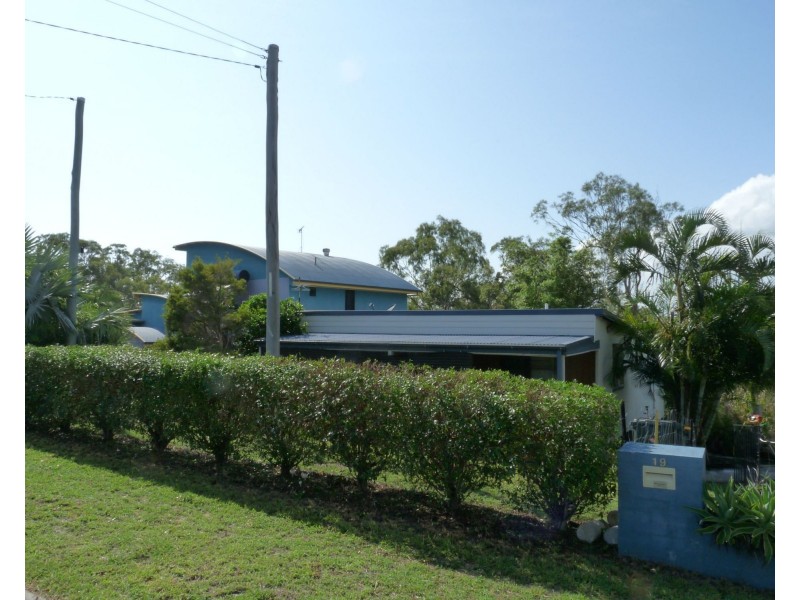 19 Creek Road, Tannum Sands QLD 4680