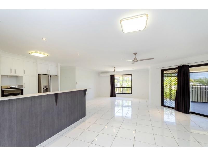 1 Karumba Court, Tannum Sands QLD 4680