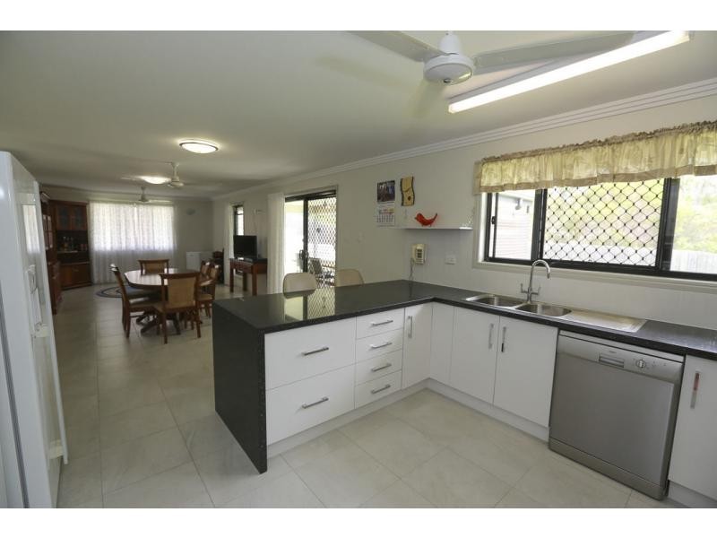 16 Karumba Court, Tannum Sands QLD 4680