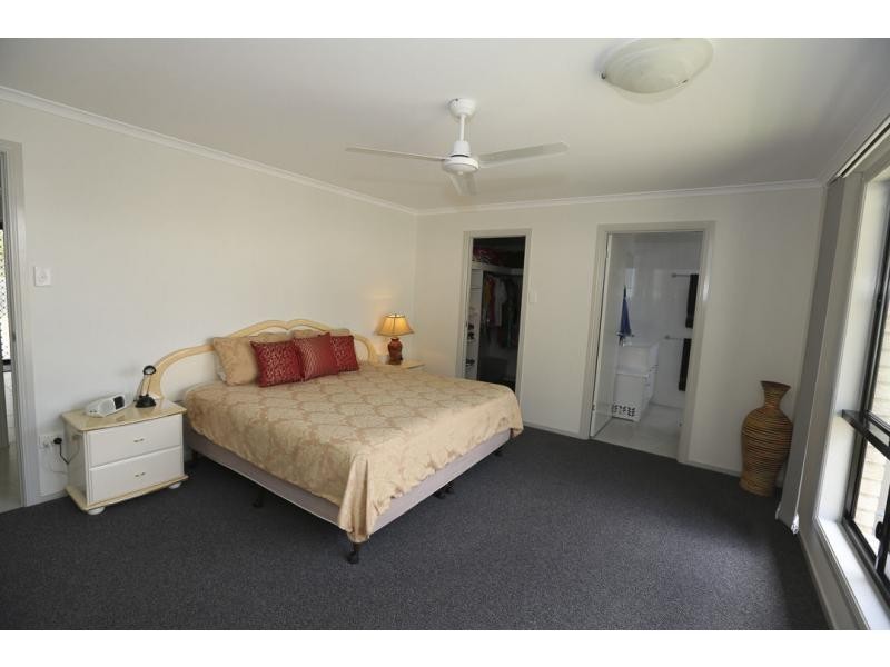 16 Karumba Court, Tannum Sands QLD 4680