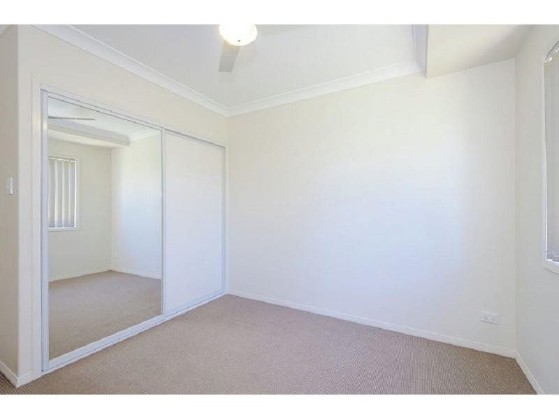 11 Tuckerbox Court, Glen Eden QLD 4680