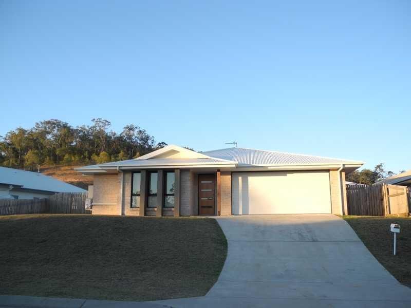 14 Jeana Close, Boyne Island QLD 4680