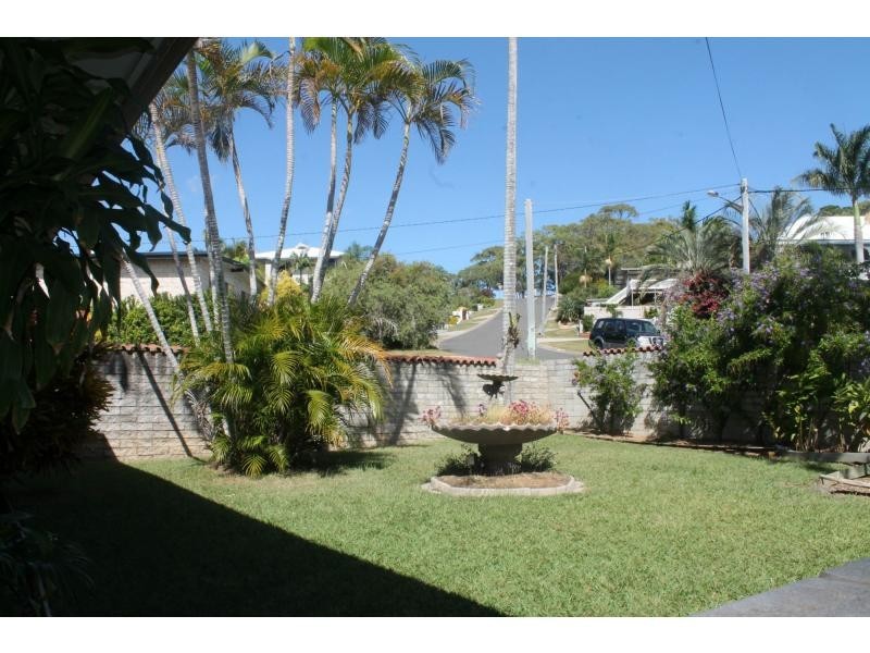 5 Marine Avenue, Tannum Sands QLD 4680