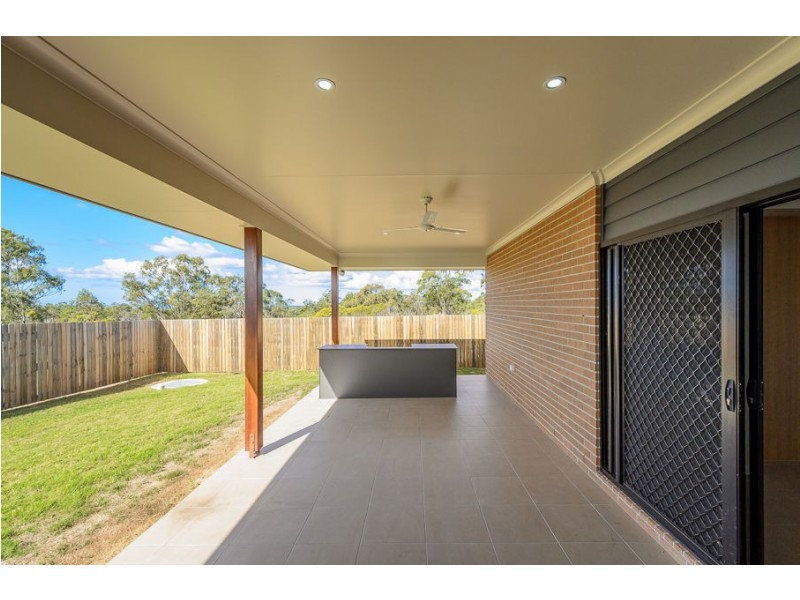 96 Broadacres Drive, Tannum Sands QLD 4680