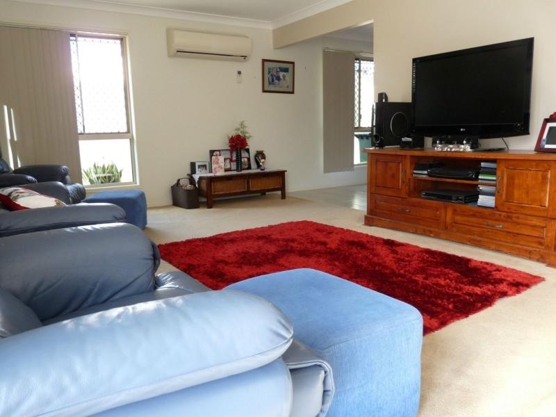 4 Douglas Street, Tannum Sands QLD 4680
