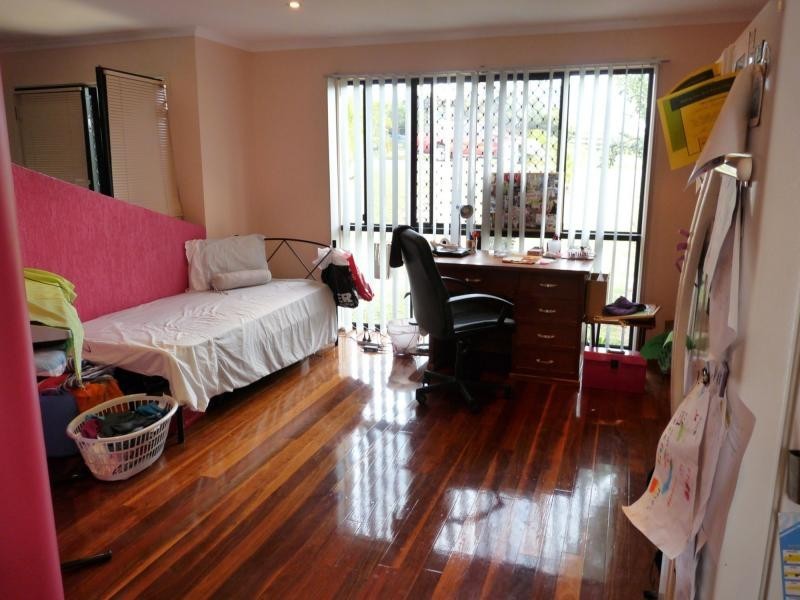 17 Creek Road, Tannum Sands QLD 4680