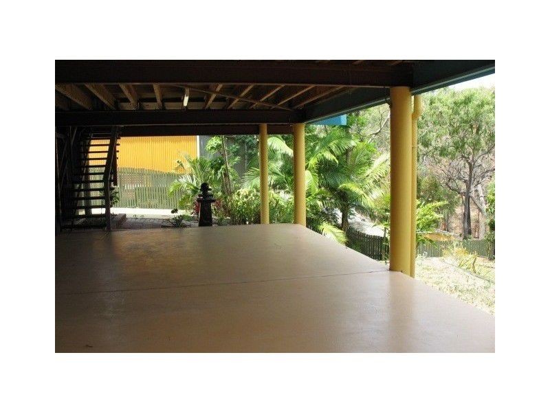 17 Creek Road, Tannum Sands QLD 4680