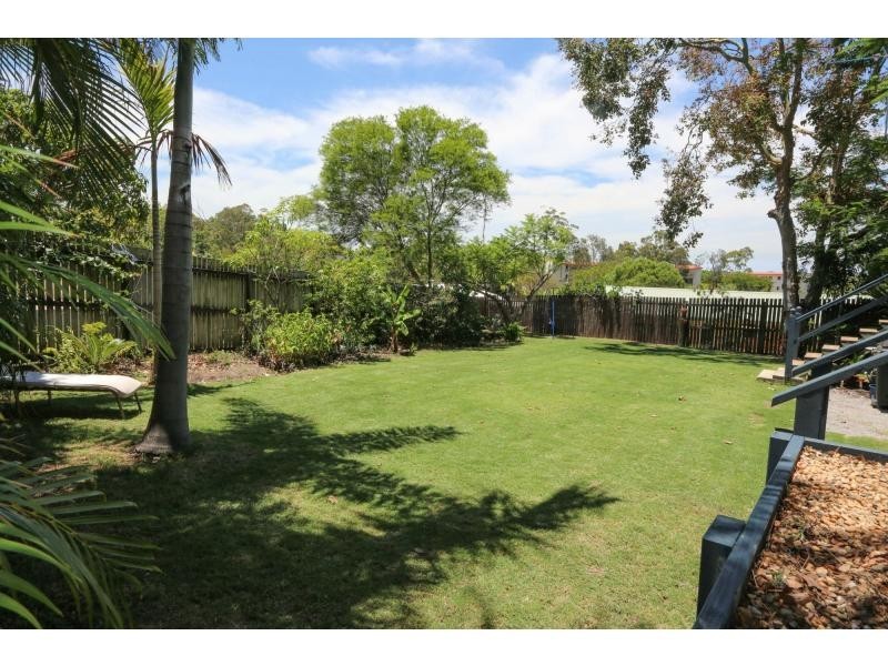 135 Malpas Street, Boyne Island QLD 4680