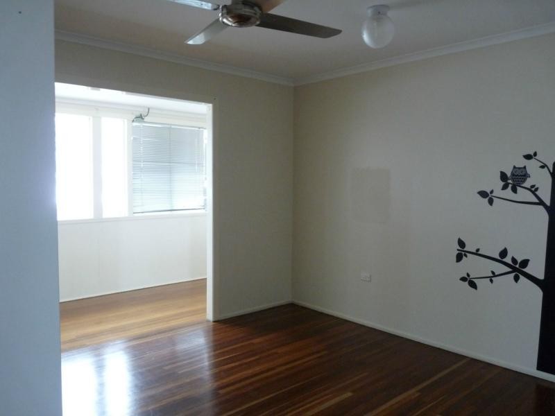 28 Amaroo Street, Boyne Island QLD 4680