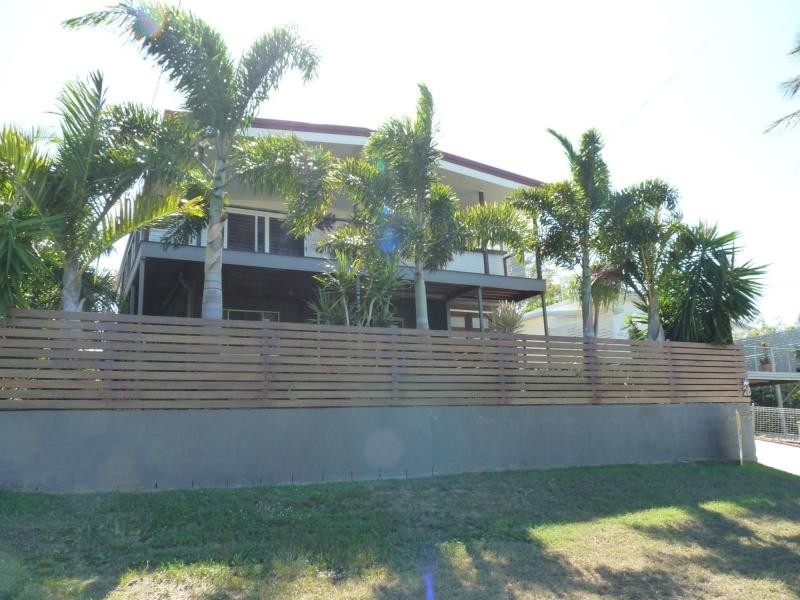 28 Amaroo Street, Boyne Island QLD 4680