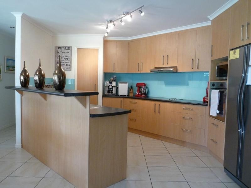 10 Leonie Court, Gladstone, Gladstone QLD 4680
