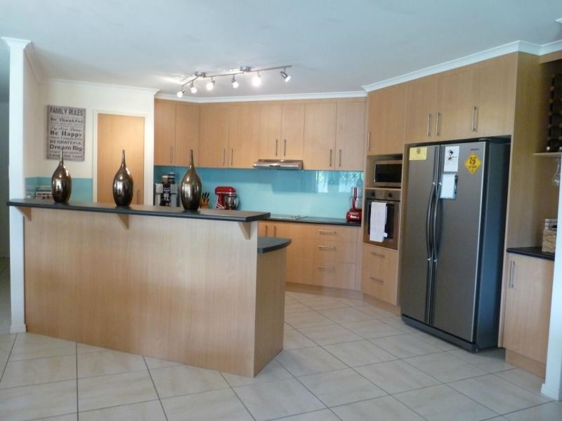 10 Leonie Court, Gladstone, Gladstone QLD 4680