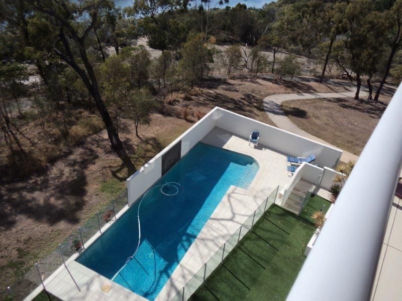 11/2 The Promenade, Boyne Island QLD 4680