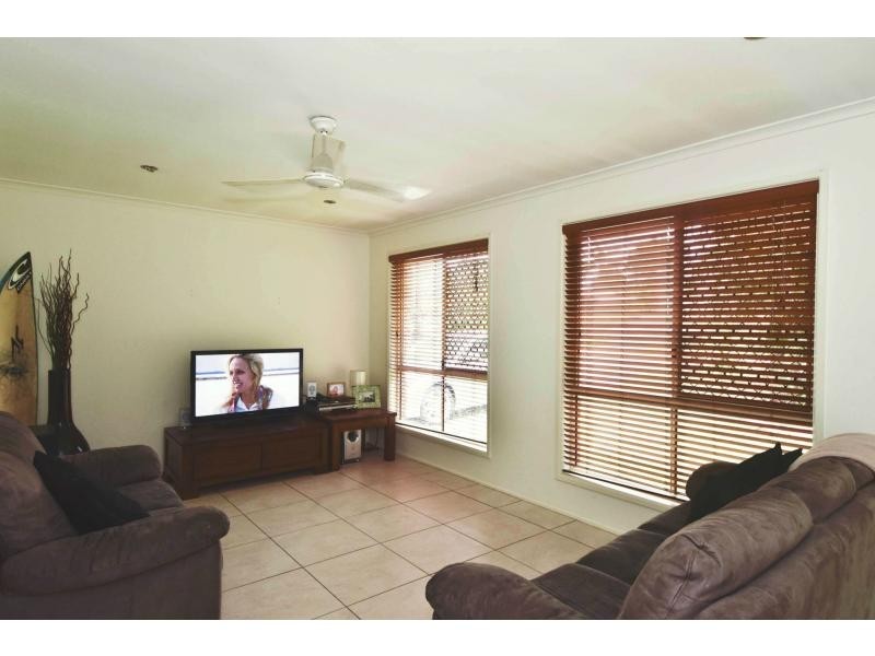 14 Lomandra Street, Boyne Island QLD 4680