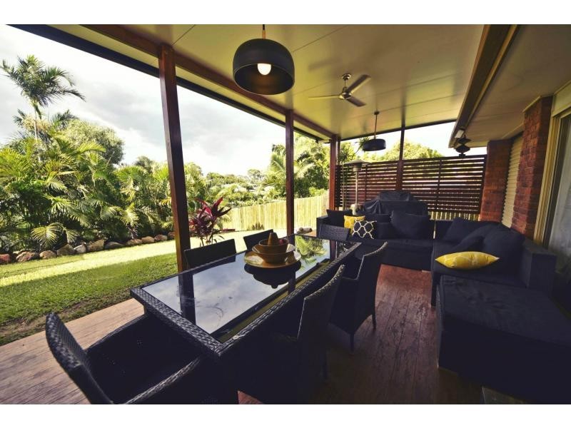 14 Lomandra Street, Boyne Island QLD 4680