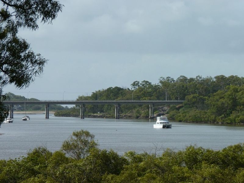 34 Riverside Drive, Tannum Sands QLD 4680