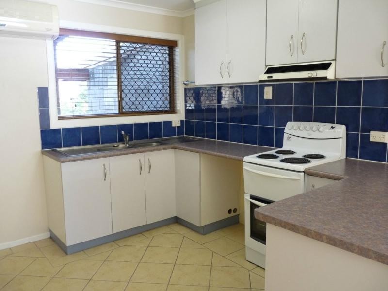 Unit 4/26 Beach Avenue, Tannum Sands QLD 4680