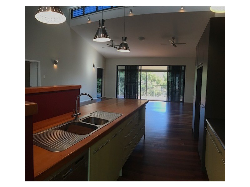 37 Langdon Street, Tannum Sands QLD 4680