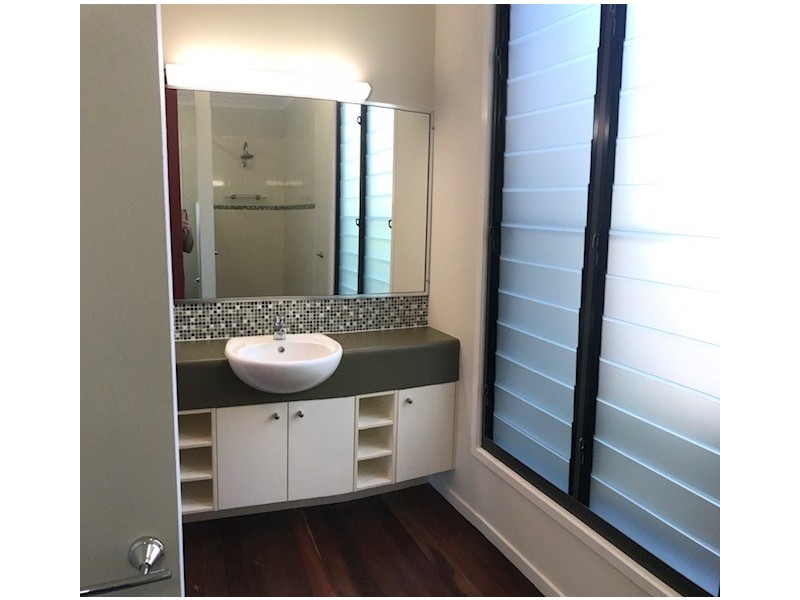 37 Langdon Street, Tannum Sands QLD 4680