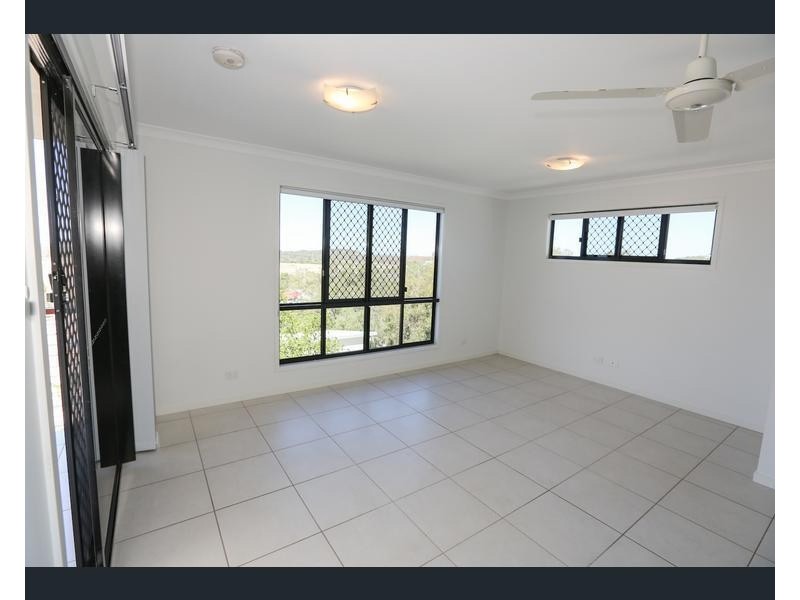 11/29-31 Ann Street, South Gladstone QLD 4680