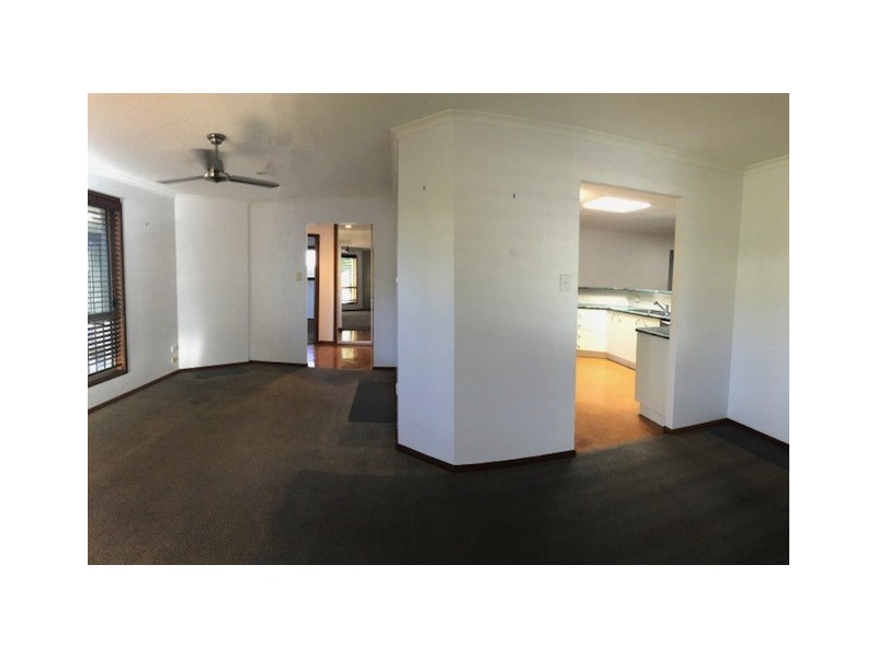 6 Kirrang Pl, Boyne Island QLD 4680