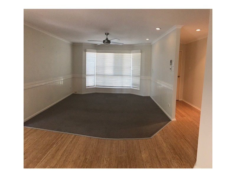 49 Cremorne Dr, Tannum Sands QLD 4680