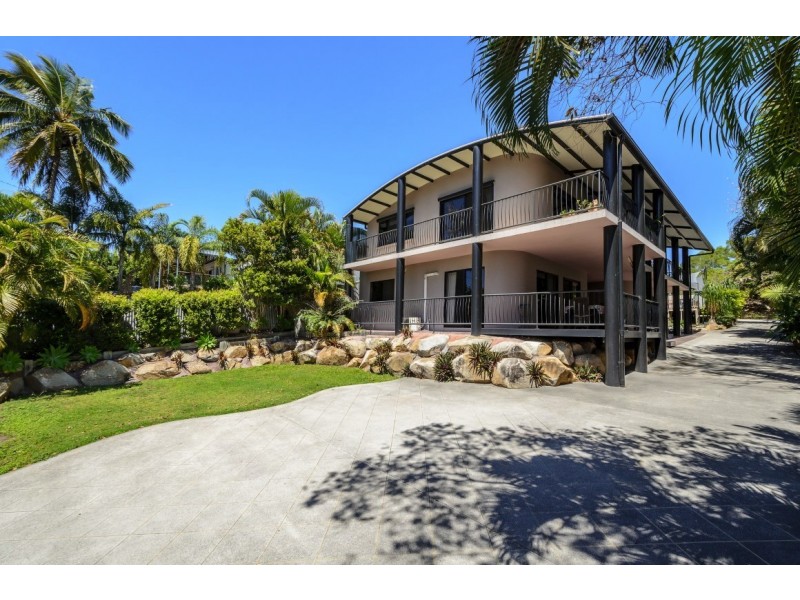 2 Trevally St, Tannum Sands QLD 4680