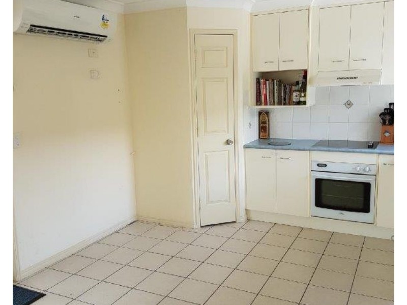4 Gregory Street, Tannum Sands QLD 4680